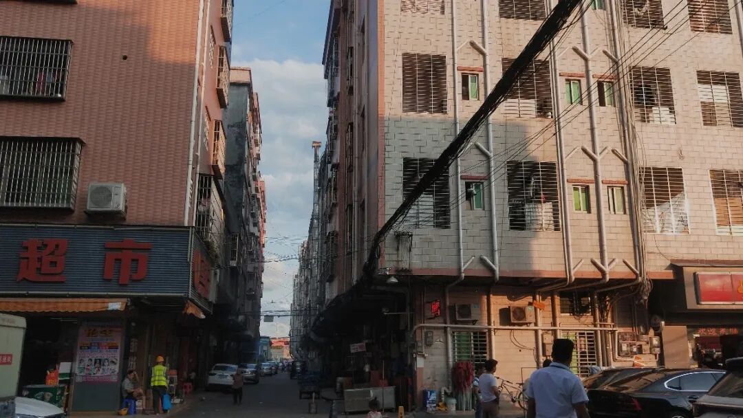 “那些年在东莞的二三事”