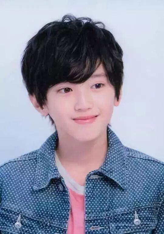 这个笑起来有梨涡的男孩在日本有00万人追 媒体说 他是千年一遇的美少年 法亚在线日语 微信公众号文章阅读