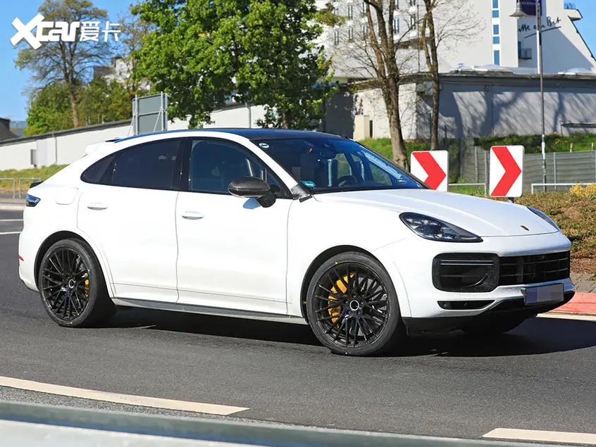 保时捷cayenne Coupe Gts保留中置双出排气 预计年内发布 爱卡汽车 微信公众号文章阅读 Wemp