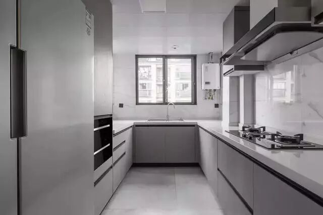 83平小户型北欧风，餐边柜的设计空间这么大，爱了爱了！