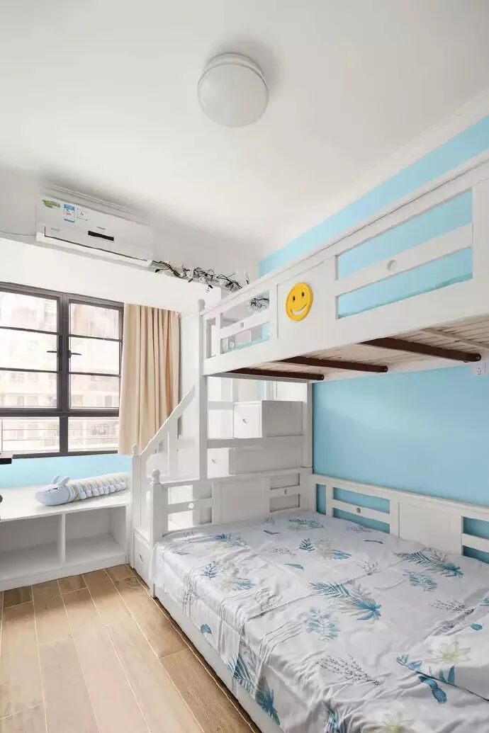 68平两室小户型，客厅不吊顶，电视墙超实用，全屋都漂亮