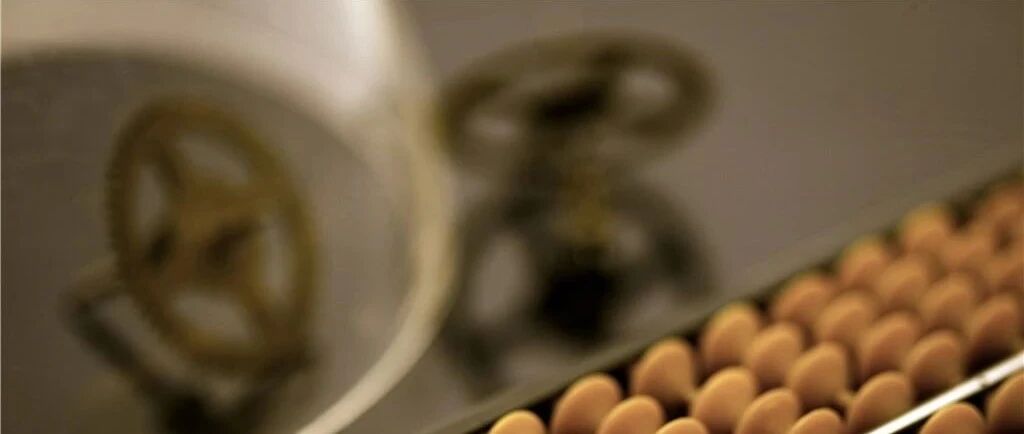 女子“被贷款”1200万！涉事银行回应了