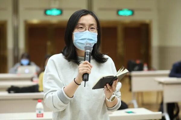 央行：保持人民币汇率弹性，允许宏观杠杆率阶段性上升…这场发布会信息量很大！(图4)