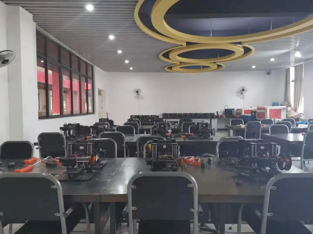 锦绣前程 | 川科鼎利学院优秀学子赴福建高铁乘服实习就业 川科中德 3天前(图16)