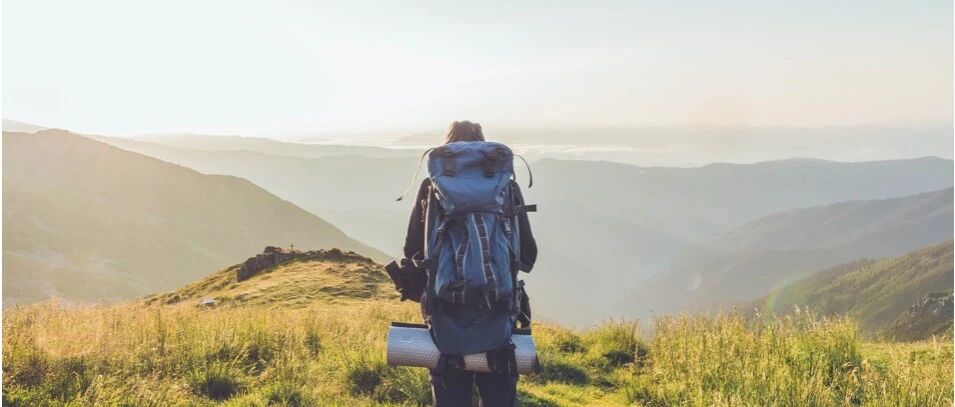 俞敏洪被圈粉还投资千万 这个文旅APP用户2600万：600万付费