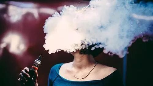 



难逃电子烟诱惑？传魅族CMO做电子烟 手机行业增长为0 电子烟却正造富
