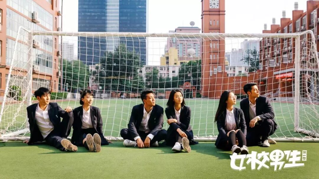 苗侨伟有一集电视剧闪三下就是有生命危险的电视叫?_电视剧无贼29集2 分15 秒里酒吧里唱的叫什么歌_有个电视剧里叫吴桐