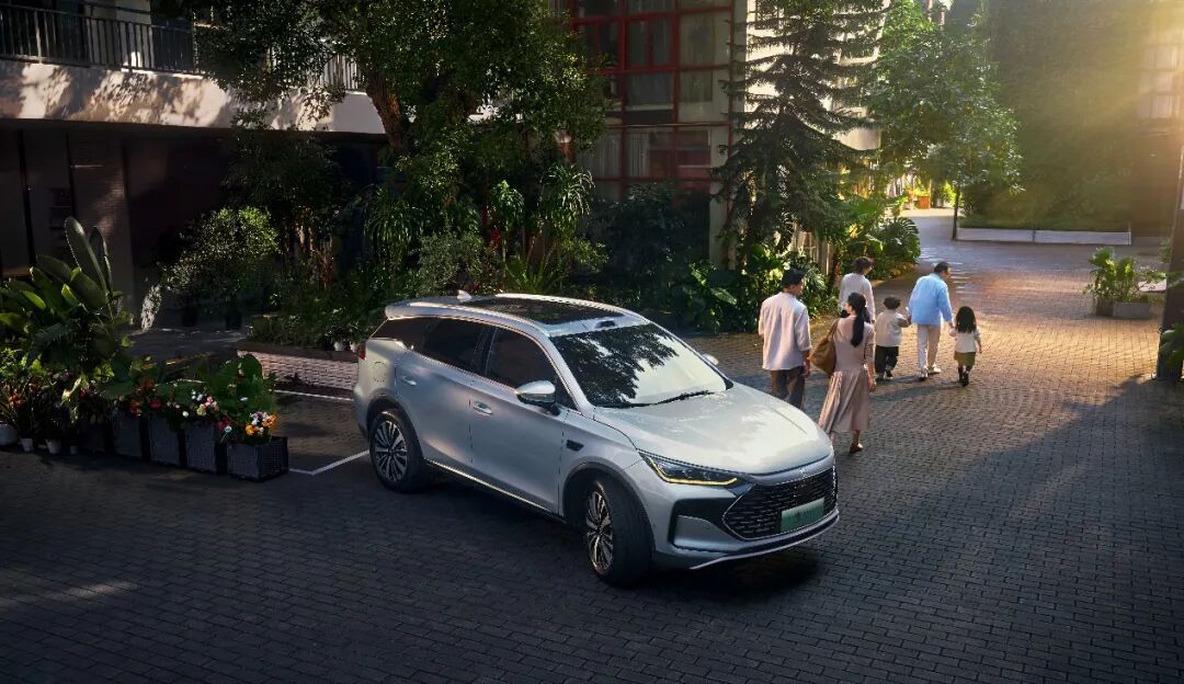 唐DM-i智驾版175KM长续航版上市售17.98万起 引领家庭出行