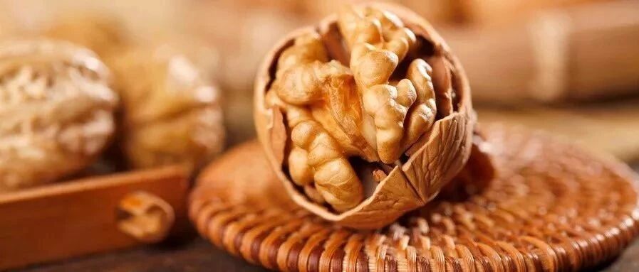 给孩子补脑的食物，核桃只排第4名，第1名谁都想不到！【赶快收藏】