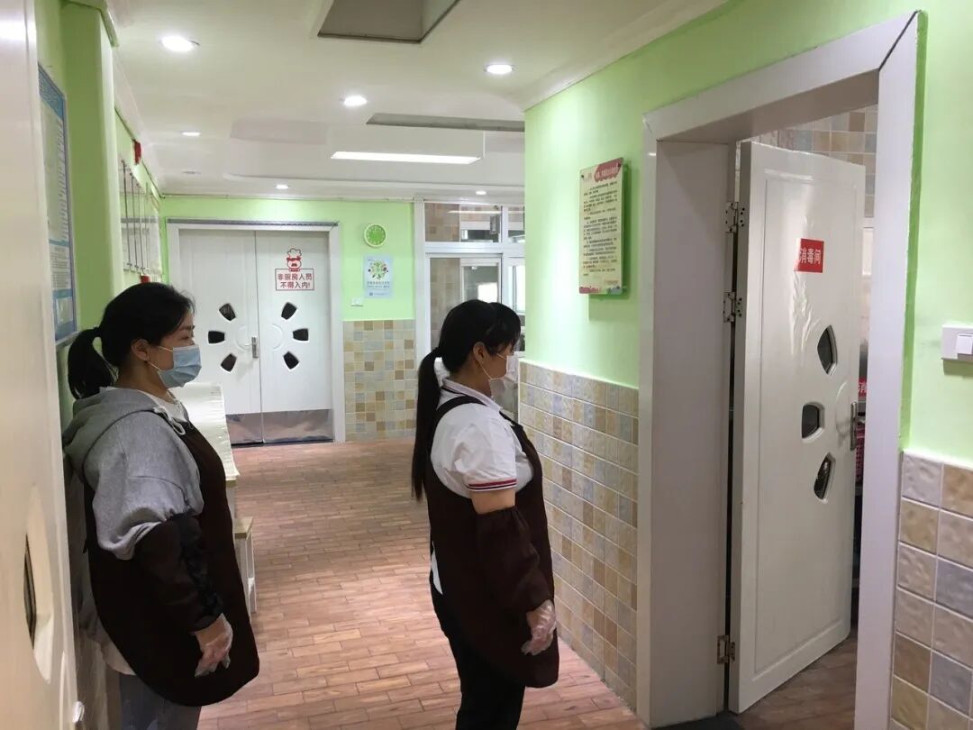 哈灵旗下龙泉市实验幼儿园开学在中国蓝新闻播出了!(图12)