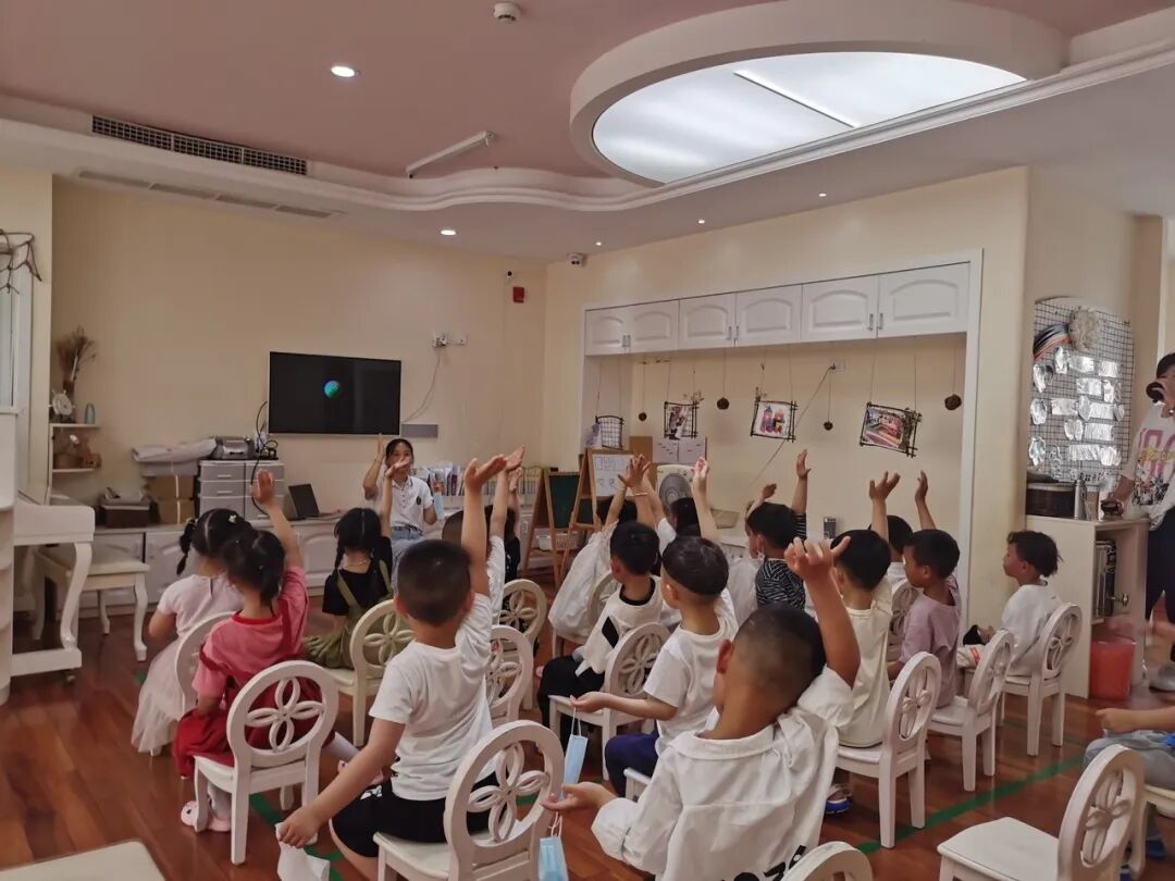 哈灵旗下龙泉市实验幼儿园开学在中国蓝新闻播出了!(图39)