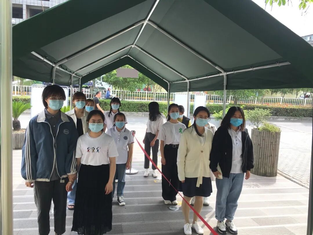 哈灵旗下龙泉市实验幼儿园开学在中国蓝新闻播出了!(图6)