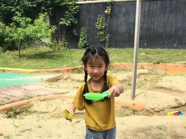 哈灵旗下龙泉市实验幼儿园开学在中国蓝新闻播出了!(图47)