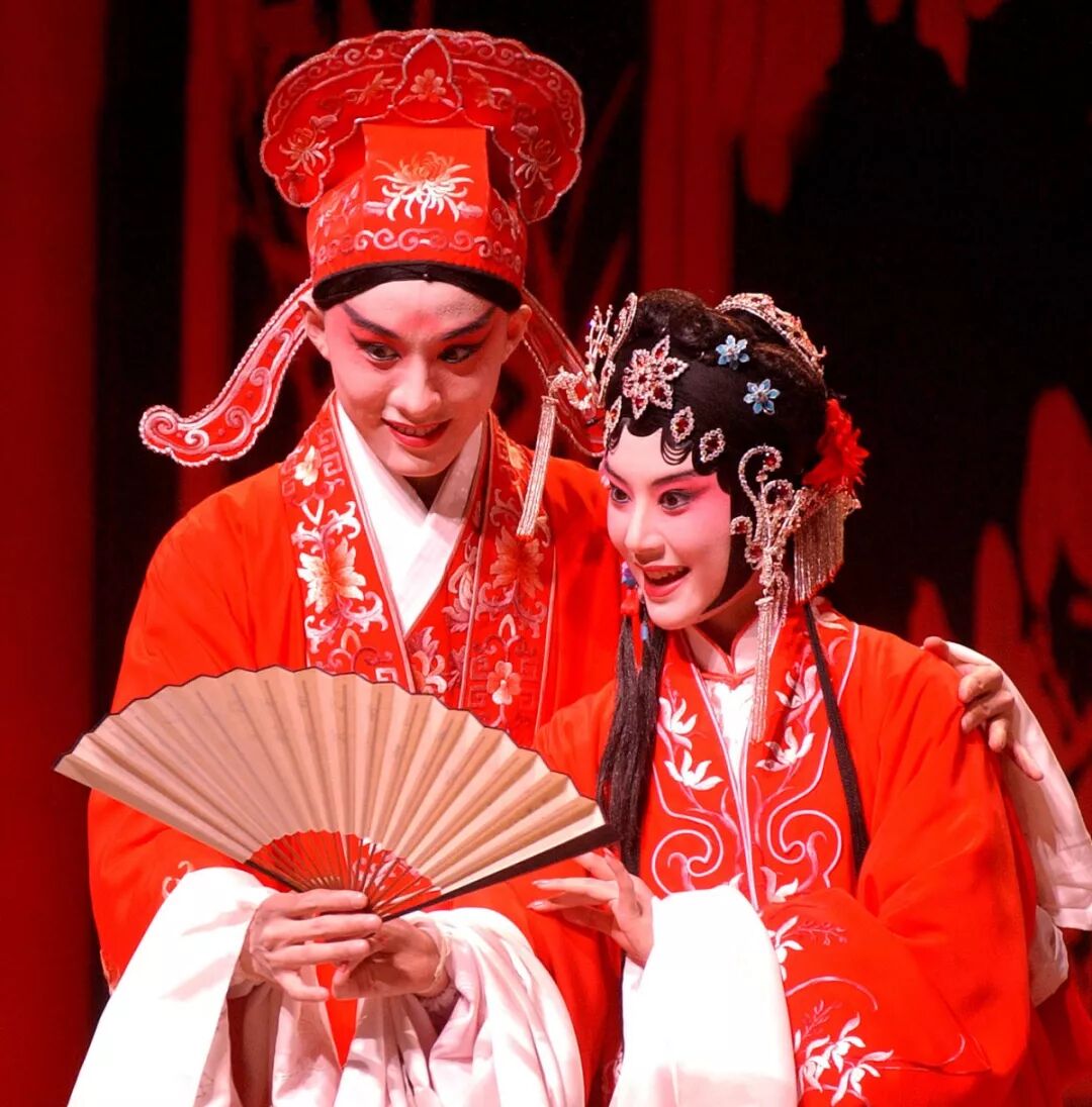 期待桃花扇的两种打开方式同台上演