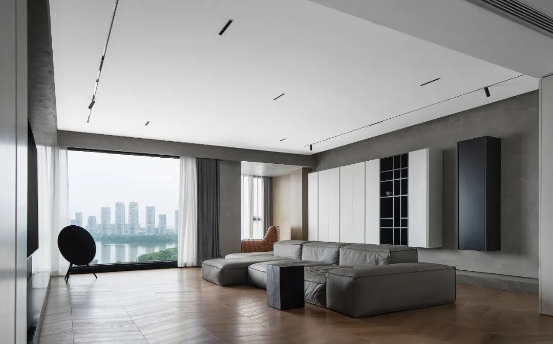 南昌阿鹤设计|200平湖景大宅洄游式布局把家当成美术馆艺术感满满