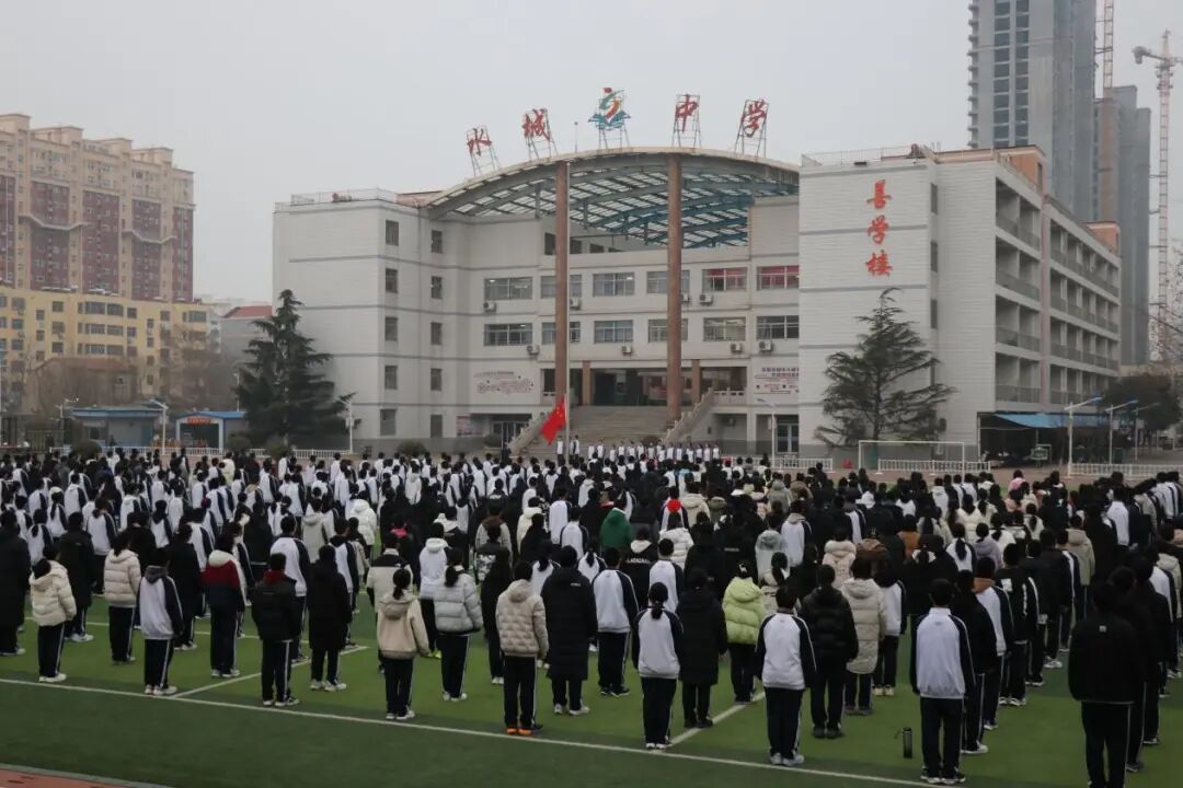 传承雷锋精神赓续红色血脉聊城市水城中学开展雷锋纪念日系列活动