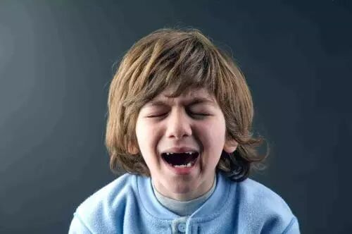 家长必读：青春期的叛逆心理特征