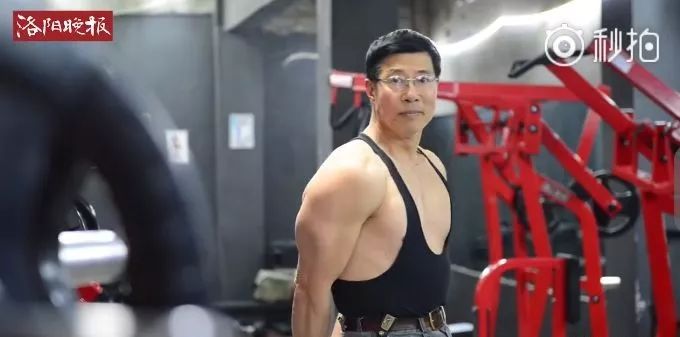 健身53年的中國大爺，堪稱「老年版」彭于晏！ 運動 第7張