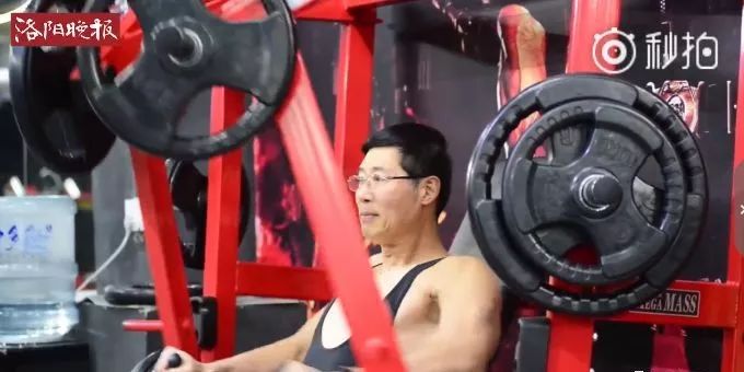 健身53年的中國大爺，堪稱「老年版」彭于晏！ 運動 第9張