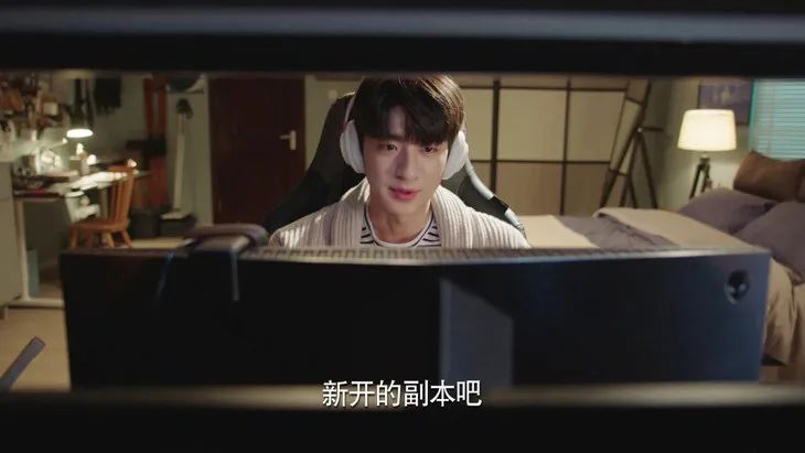 年下恋的衣品挖绝机，徐璐算一个