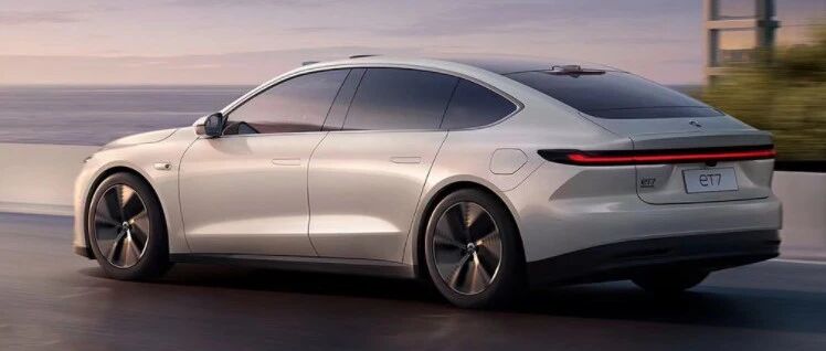 当蔚来拉上苹果救场，人们开始怀念贾跃亭的壮志未酬