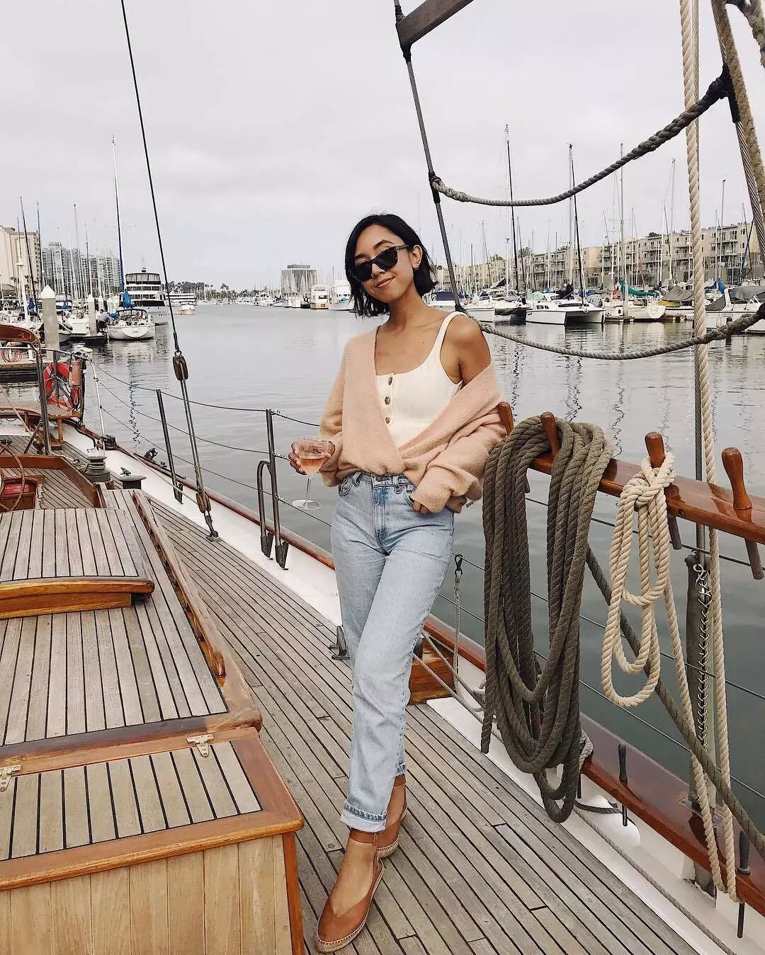 這 4 個「穿衣藏肉」小技巧，讓你視覺效果立刻瘦 3 公斤！