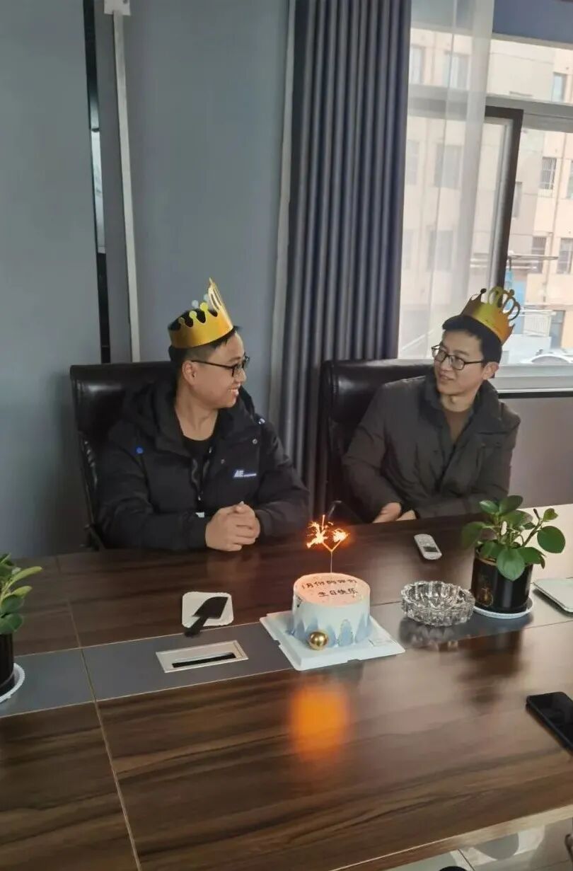 暖心相伴，共慶生辰 —— 萬碩集團1月生日會溫馨舉行