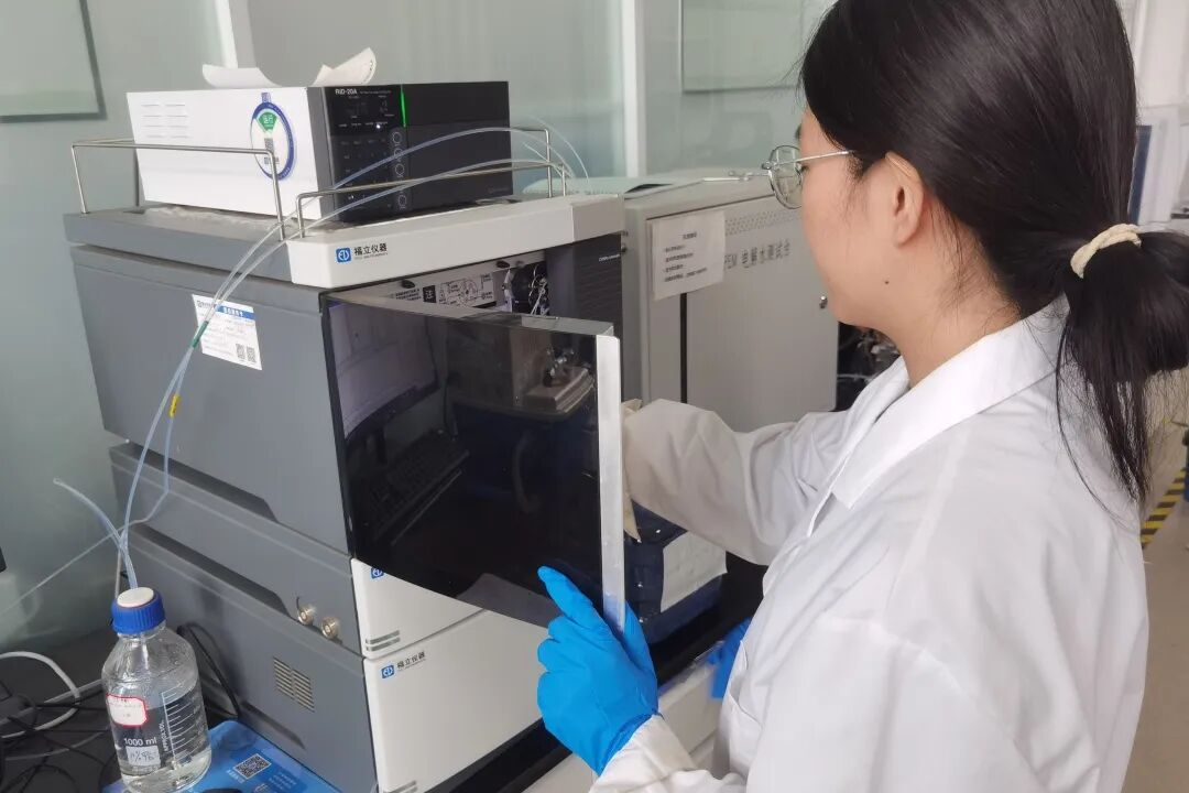 南京航空航天大学：福立液相凭借可靠的性能、稳定的输出和智能化的操作体验，是我们研究项目中的理想工具