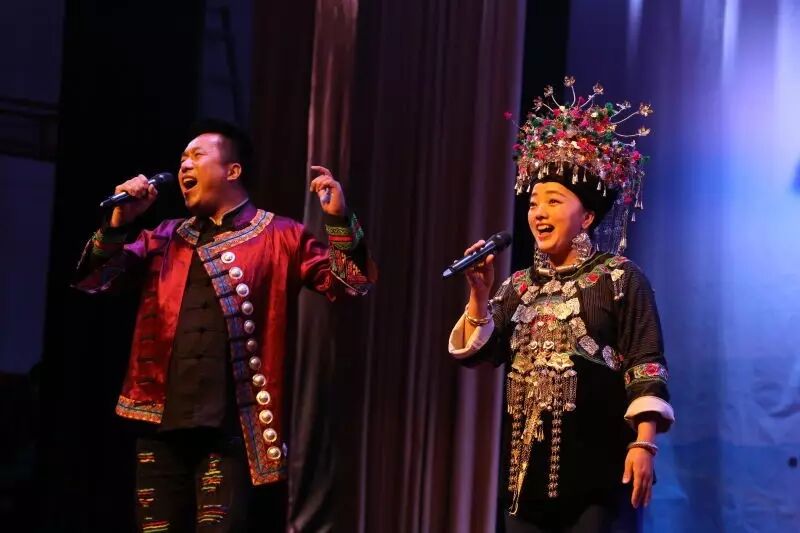 2016中国武陵山片区山歌王大赛总决赛结束02湘西自治州土哥苗妹组合