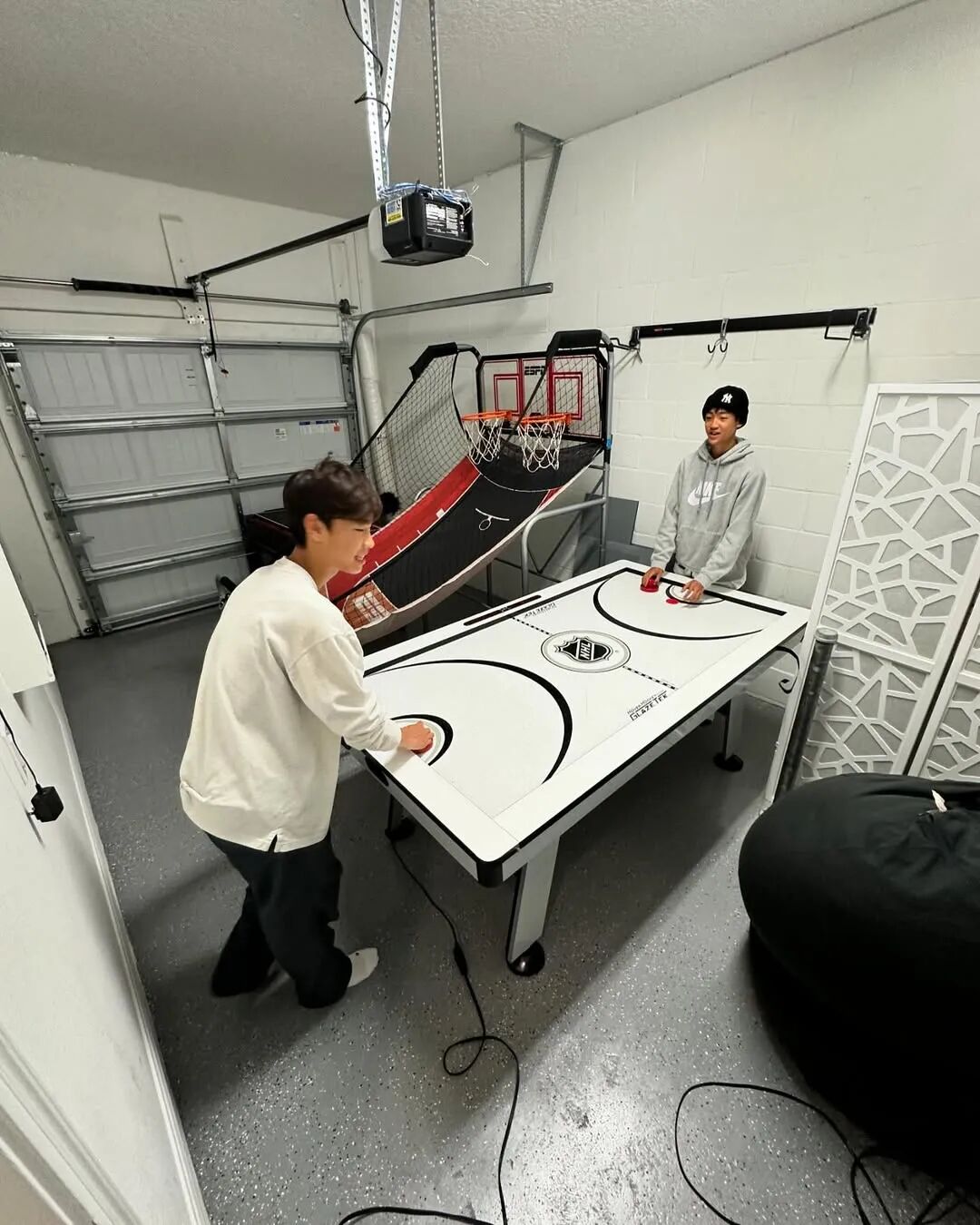 Tampa AM夺冠、Erased队伍新成员——采访韩国滑板新星Juni Kang-MadFuture 疯未来