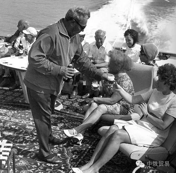 苏联70年腐败史:列宁时代特权已经泛滥(组图)