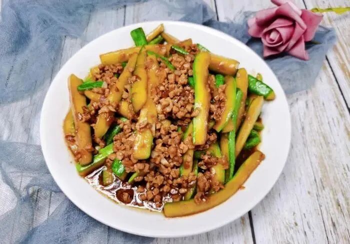 它是天然“消炎药”，现在吃正当季，一周吃2回，增强免疫力