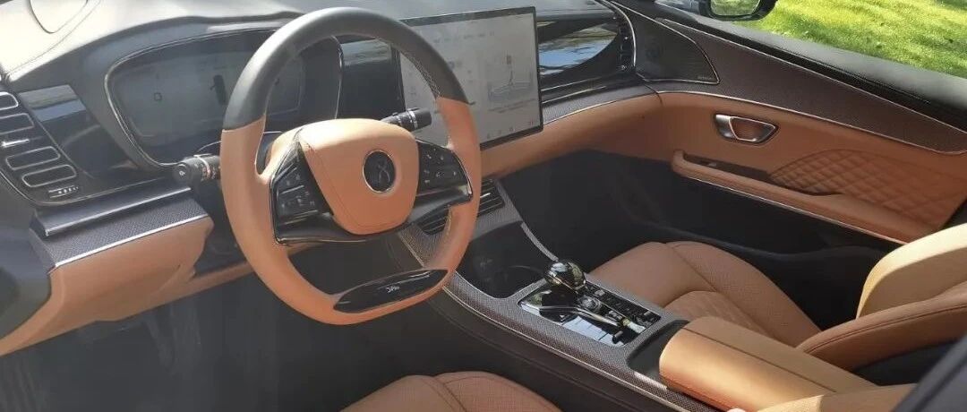 体验比亚迪汉EV增配5G+丹拿智能音乐座舱