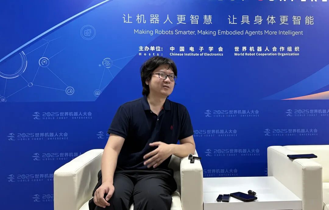 自变量机器人创始人兼CEO王潜