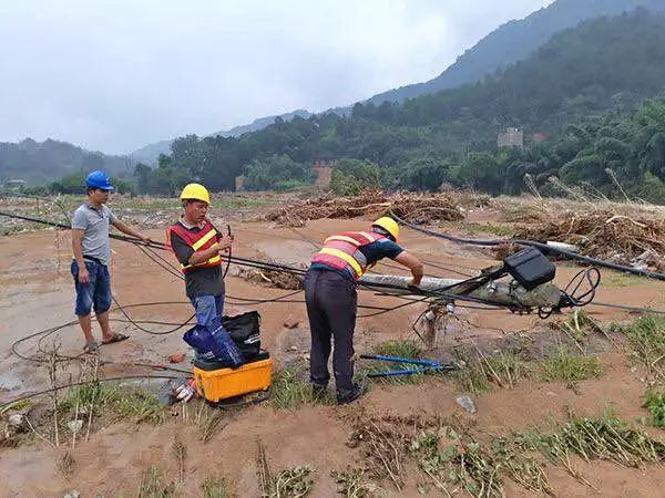 那些年我們一起抗過的台風：哪有什麼信號滿格，不過有人替你冒雨逆行 科技 第6張