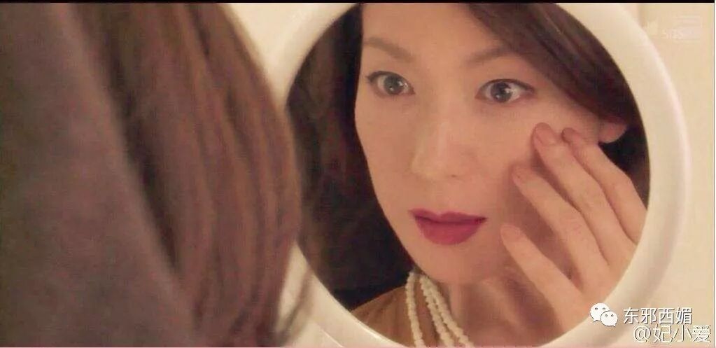 親爹劈腿劈成蜘蛛精 親娘沉迷教派欠巨債 她仍堅強活出精彩人生 尋夢新聞