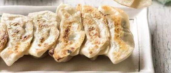 别只会蒸米饭了，电饭煲还能这样用，功能简直太强大！