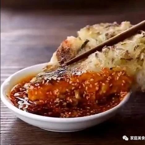来学做你没吃过的海鲜大煎饼，简单几步搞定