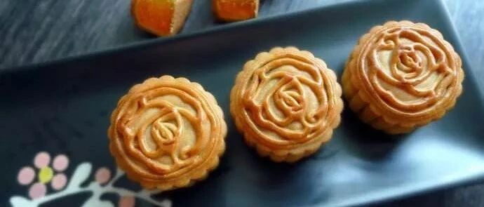 中秋到，6种传统月饼自己做，广式、苏式、蛋黄、肉馅等都齐了