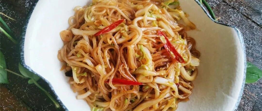 十月，这个蔬菜最便宜，教你这样炒，虽然是素菜，比吃肉还下饭