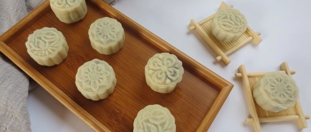冰皮月饼没那么神秘，教你在家自己做！