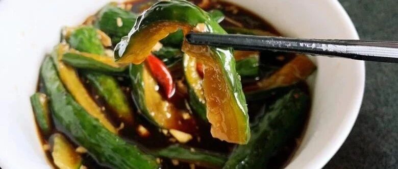 私藏多年的腌黄瓜秘方，当天就能吃，开胃爽脆又下饭!