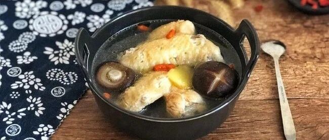 女人喝这几道汤最好，滋阴美容气色好，不想做黄脸婆的赶快收藏