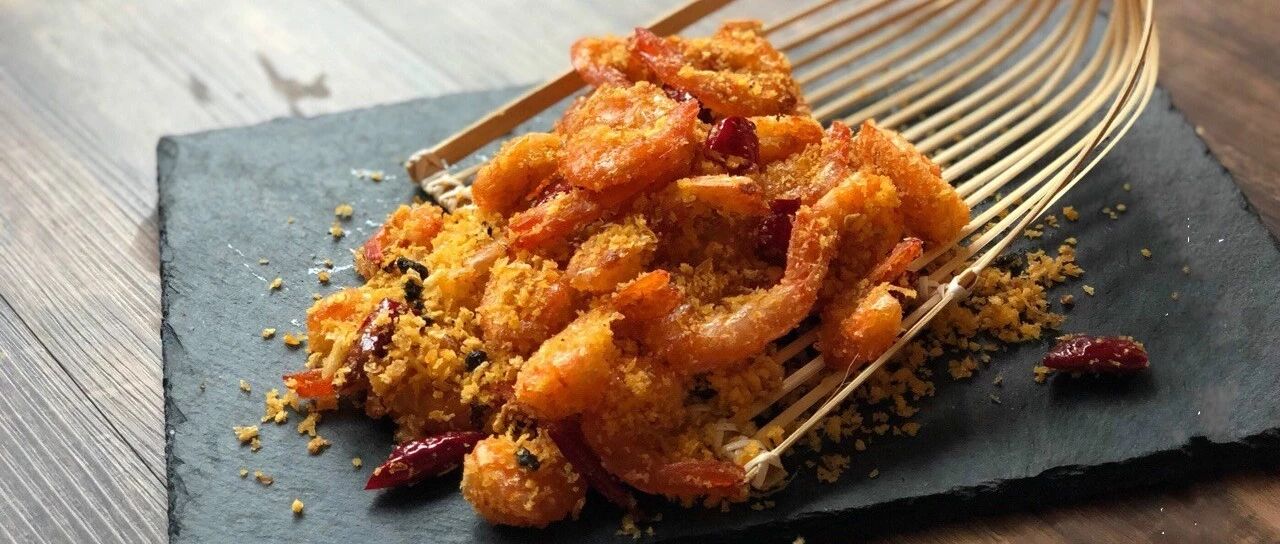 水煮虾都吃腻了！这么多虾的做法，总有一款是你的菜