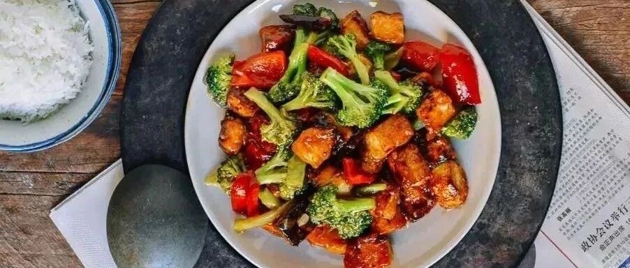 一块豆腐的万能吃法，跟谁搭配都百吃不厌！