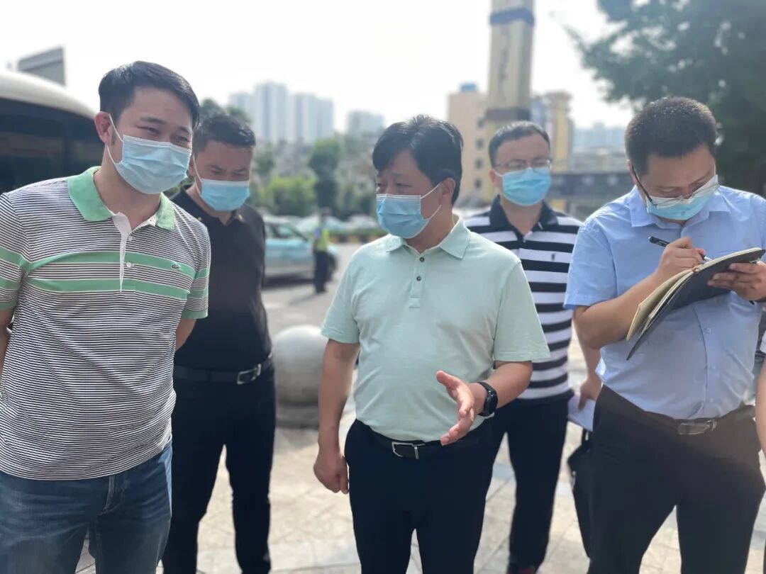 清镇市委副书记,市政府副市长,代理市长吴永康带队督导检查清镇市重点