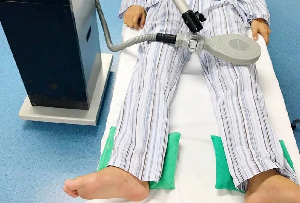 疼痛仪怎么回事快来看！激光磁场理疗仪疼痛的克星！_https://www.jmylbn.com_新闻资讯_第9张