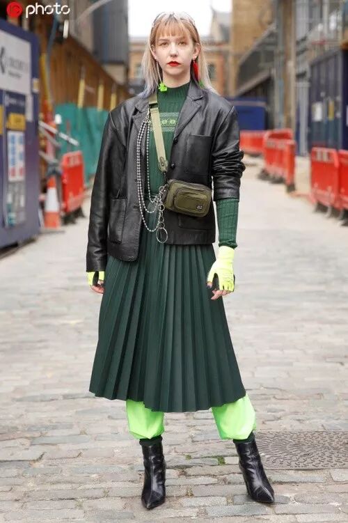 Angelababy遭黑實錄！穿件「秋衣」都被嘲模仿楊冪？！ 時尚 第46張