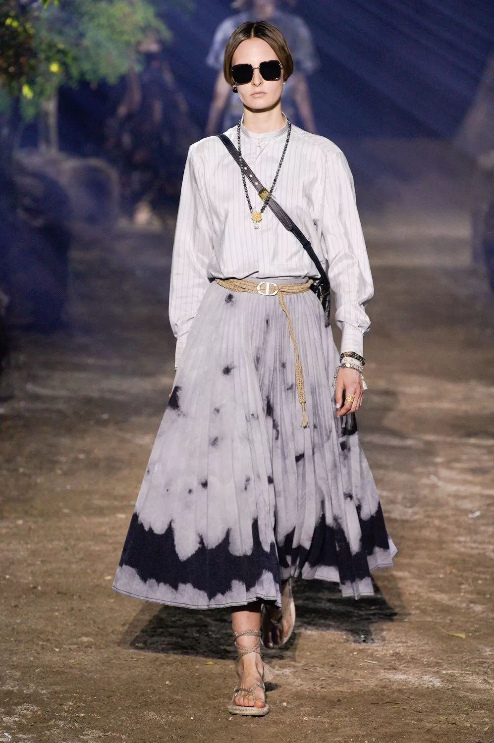 angelababy在Dior大秀「少女攻」火力全開了！（瑞醬現場直擊） 時尚 第38張