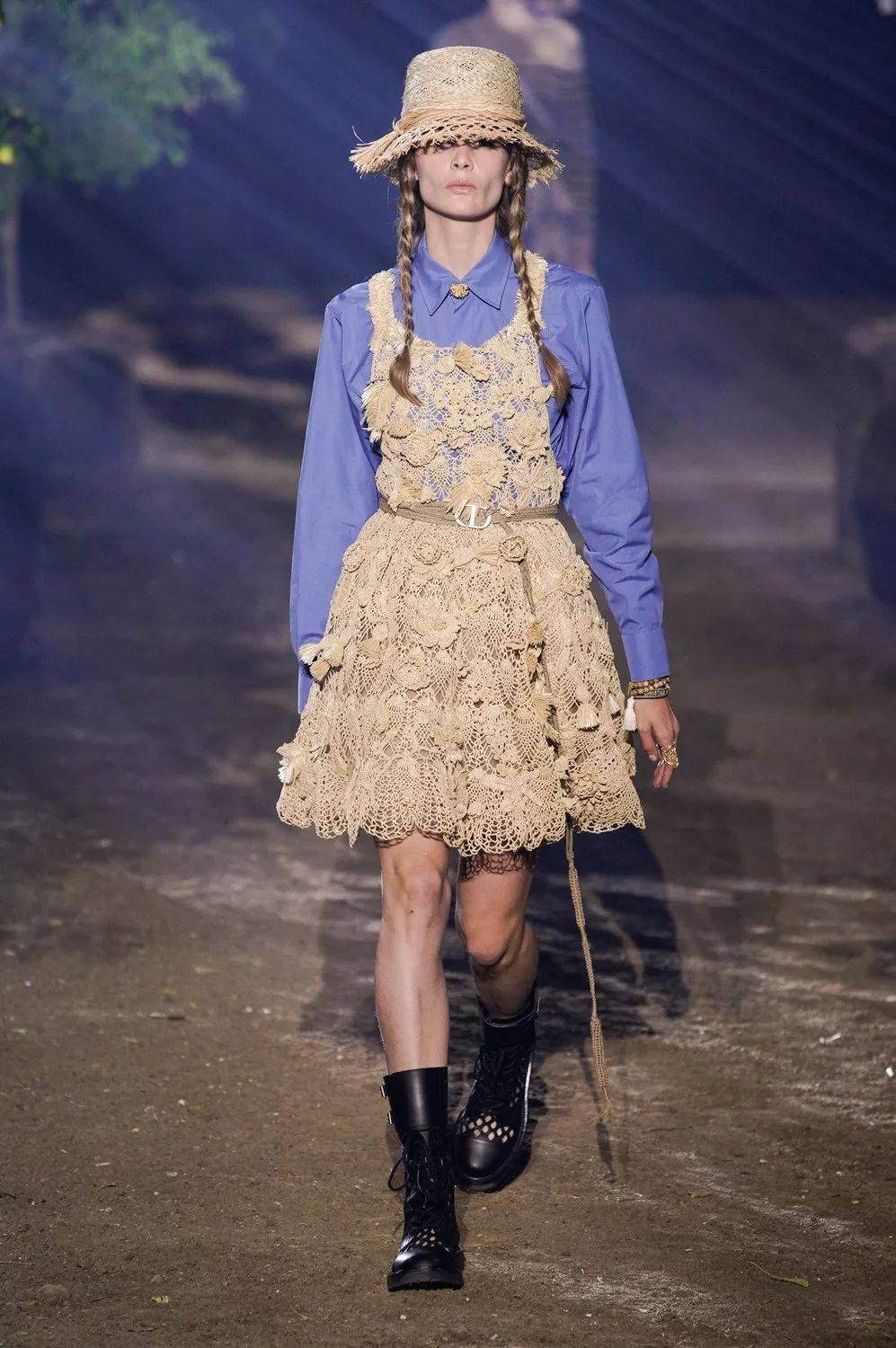 angelababy在Dior大秀「少女攻」火力全開了！（瑞醬現場直擊） 時尚 第52張